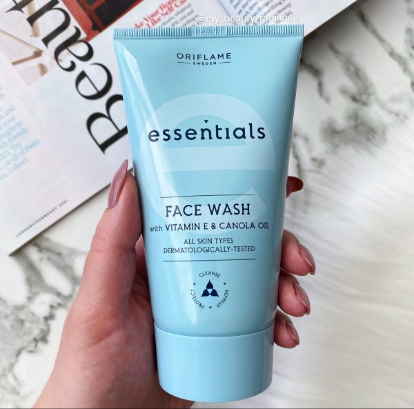 ESSENTIALS FACE WASH ORIFLAME