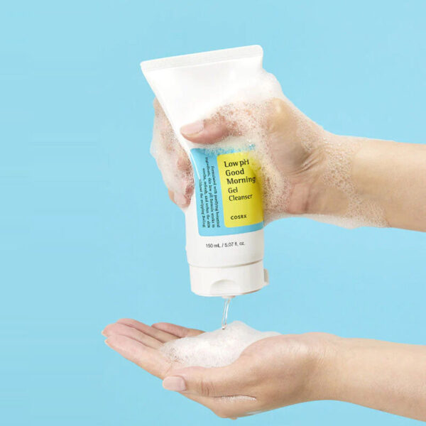 COSRX LOW PH GOOD MORNING GEL CLEANSER
