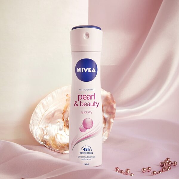 اسپری بدن فاقد الکل زنانه نیوآ PEARL & BEAUTY NIVEA